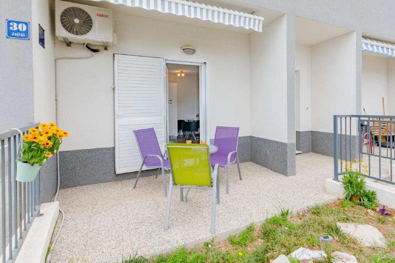 Apartment Anamaris Solin Esterno foto